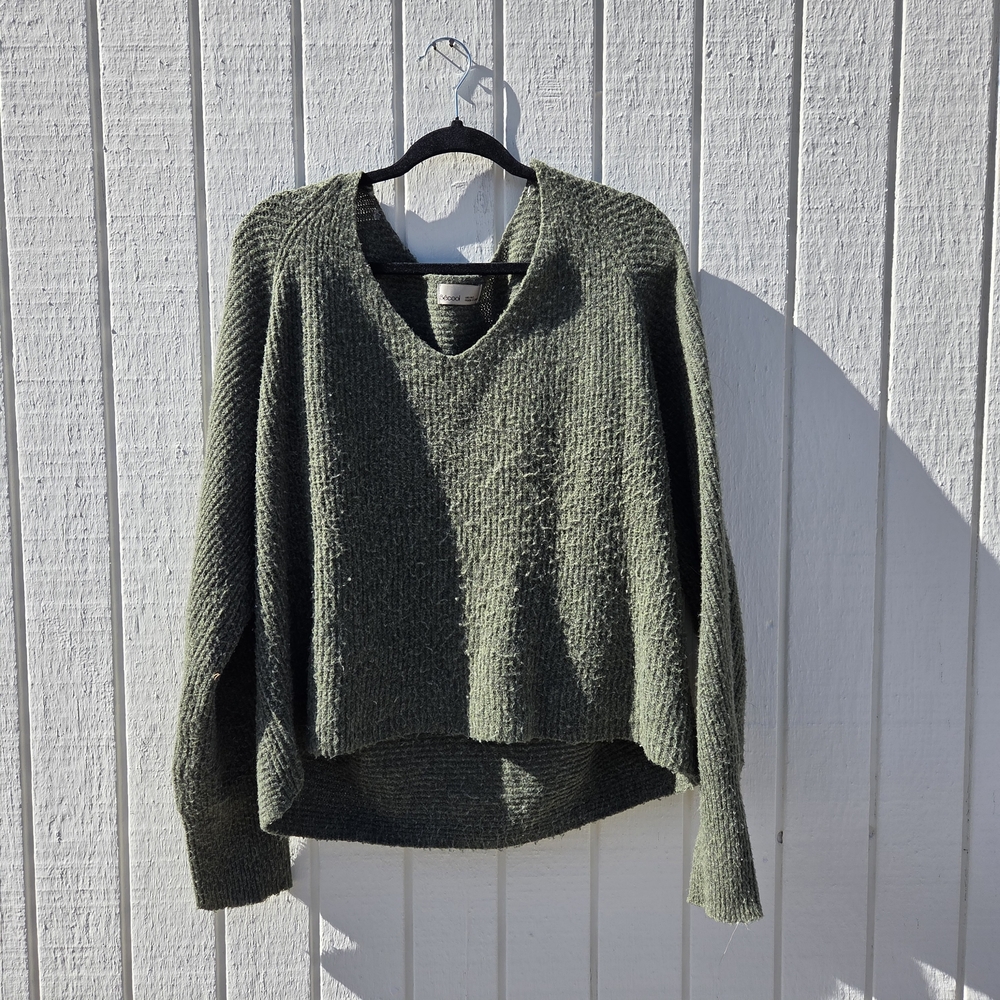 Cozy Green Women's Sweater